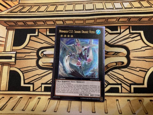 Number c32 shark drake - shark,