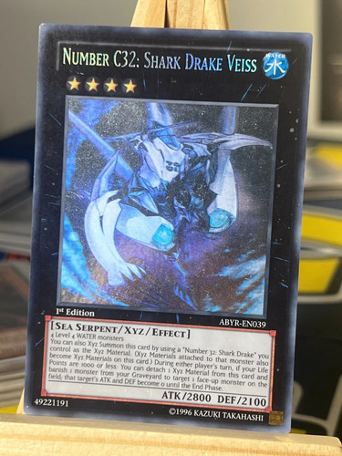Numnber c32 shark drake veiss - numnber,